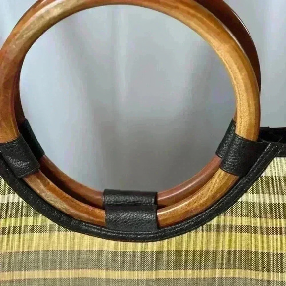 NWT Mad by Design Handcrafted Eco Friendly Bamboo Bag with wooden Handle - Picture 2 of 12